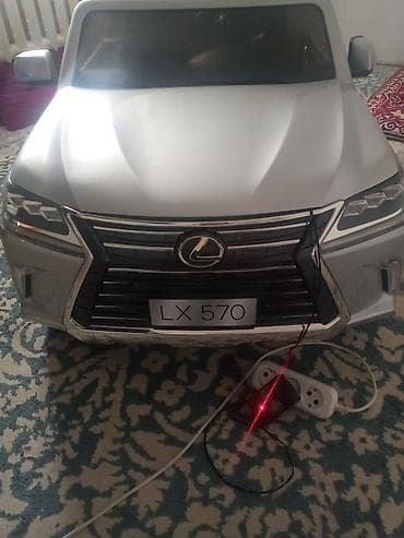 Lexus: Балдар электрокары, Колдонулган — 6
