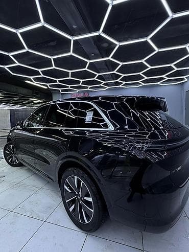 Lixiang: Lixiang L6: 2025 г., 1.5 л, Автомат, Электромобиль, Кроссовер — 3