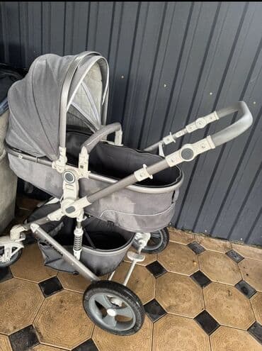 Коляска, цвет - Черный, Б/у