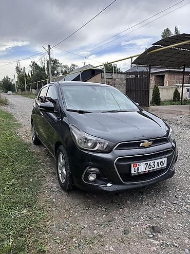 Chevrolet Spark: 2018 г., 1 л, Вариатор, Бензин, Хэтчбэк — 2