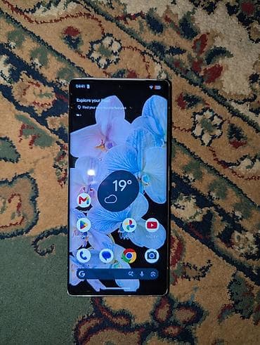 google fold: Google Pixel 6 Pro, Б/у, 256 ГБ, цвет - Белый, 1 SIM, eSIM — 2