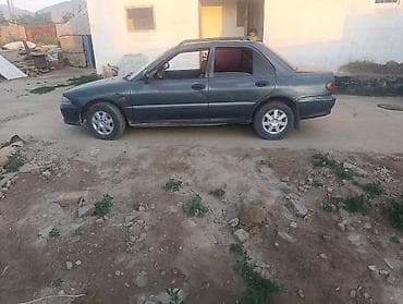 мотоцикл эндуро 300: Mitsubishi Lancer: 1993 г., 1.3 л, Механика, Бензин, Седан — 2