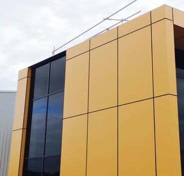 фасадных работ высотные: Ремонт фасада, Утепление фасада, Фасадный декор Больше 6 лет опыта — 6