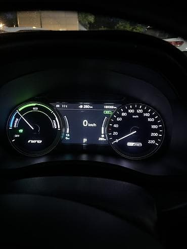 mini cooper: Kia Niro: 2018 г., 1.6 л, Автомат, Гибрид, Кроссовер — 6