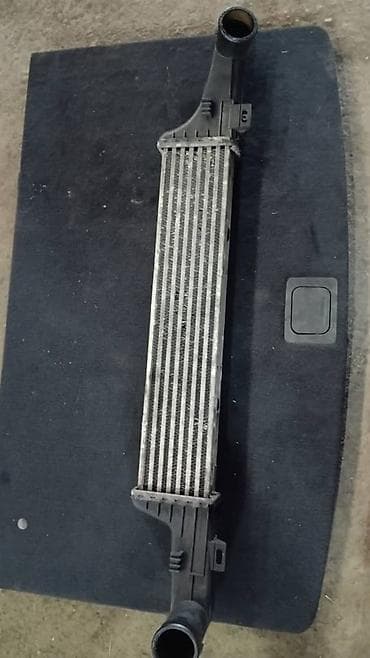 нод: Продается Интеркулер ОНВ( охладитель надувного воздуха) на Мерседес — 1