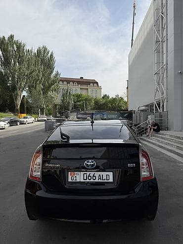 тайота естимо: Toyota Prius: 2013 г., 1.8 л, Вариатор, Гибрид, Хэтчбэк — 5