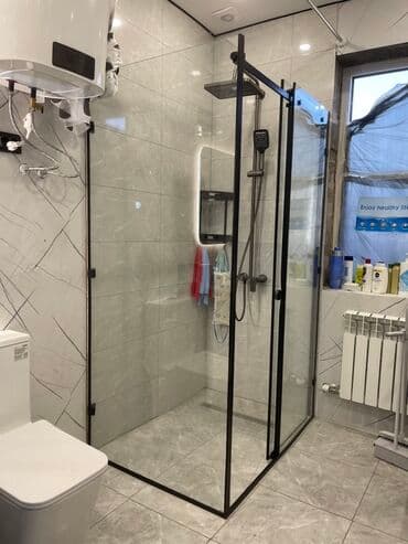 Унитазы и комплектующие: Душевая перегородка/кабина из закалённого стекла с матово‑чёрным — 1