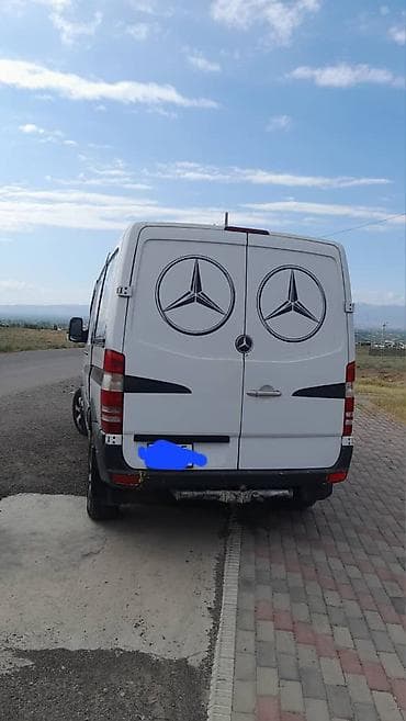 авто порше: Mercedes-Benz Sprinter (белый фургон) - Кузов: средне/длинная база — 5