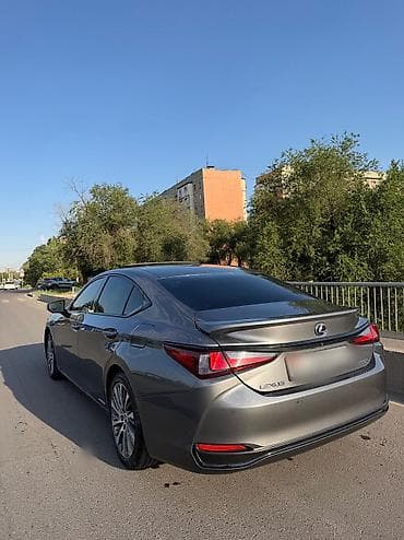 lexus ls600hl: Lexus ES: 2019 г., 2.5 л, Вариатор, Гибрид, Седан — 5