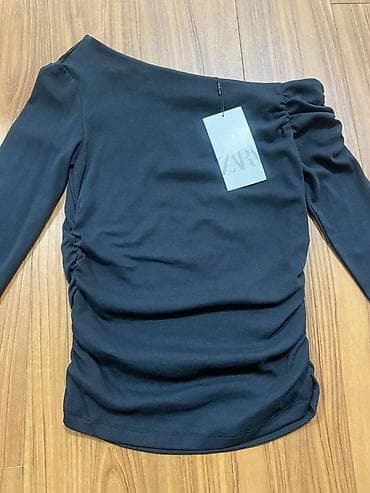 second hand: Идеально сидит🔥Топ/лонгслив с открытым плечом. - Материал: эластичный — 2