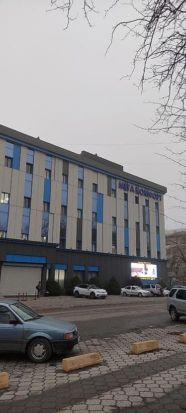 центральный: Бутик, 22 м² — 1