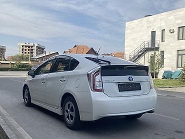 приус машина цена: Toyota Prius: 2015 г., 1.8 л, Гибрид, Лифтбек — 2