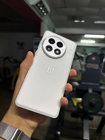 redmi 11 т: OnePlus 13, Колдонулган, 256 ГБ, түсү - Ак, 2 SIM — 2