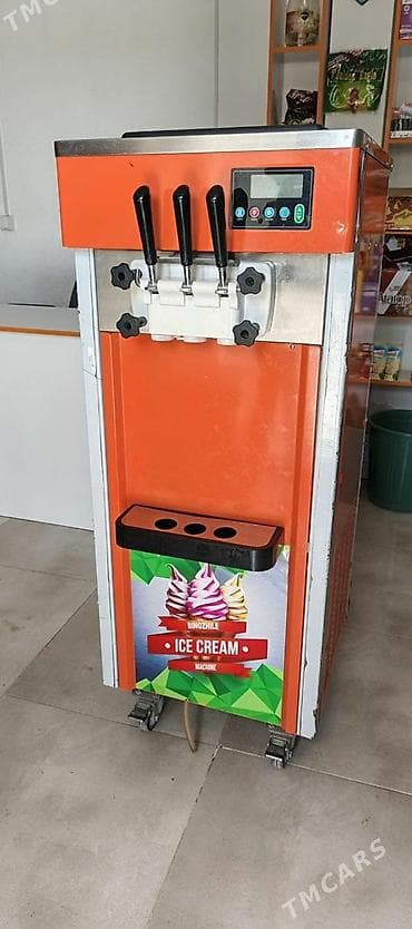 литейный апарат: Аппарат для мягкого мороженого продам или обменяю, хороший торг — 1