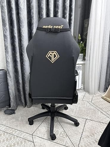 Игровые кресла: Игровое/офисное кресло Anda Seat - Эргономичная форма со спортивным — 3