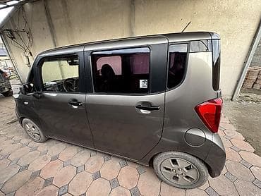 ct 200h: Kia Ray: 2017 г., 1 л, Автомат, Бензин, Хэтчбэк — 3