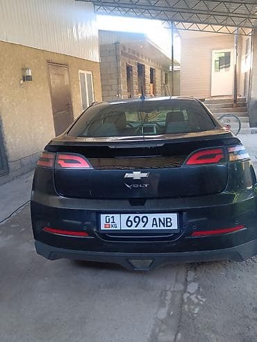 spark 2012: Chevrolet Volt: 2011 г., 1.4 л, Автомат, Гибрид, Лифтбек — 5