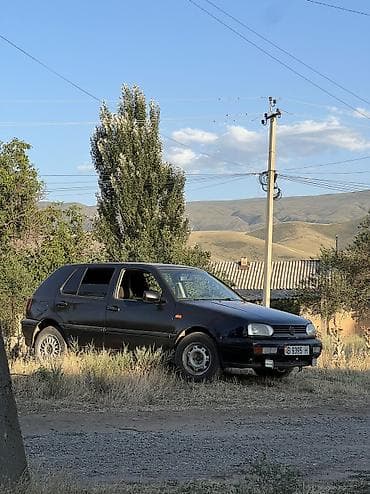 Продажа авто: Volkswagen Golf: 1994 г., 1.6 л, Механика, Бензин, Хэтчбэк — 9