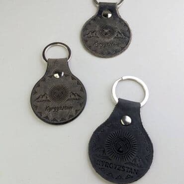 свадебные платья от производителя: Брелоки из кожи — 13