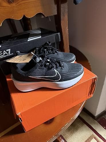 кроссовки для детей: Кроссовки Nike, артикул FD - Размер: EU 41 (US 8 / UK 7 / см 26; BR — 2