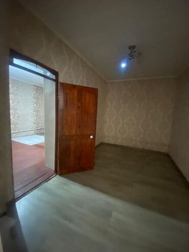 ош базар дом: Дом, 200 м², 10 комнат, Агентство недвижимости, Старый ремонт — 15