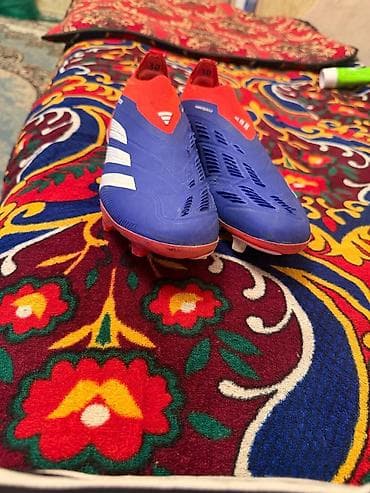 ботый: Футбольные бутсы adidas Predator (без шнурков) - Размер: 40 маломерка — 4