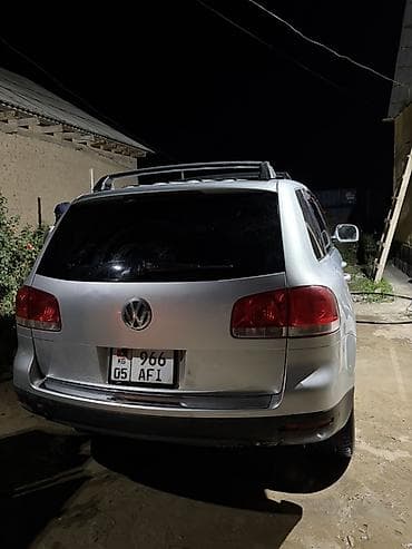 багаж степ: Volkswagen Touareg: 2004 г., 3.2 л, Автомат, Бензин, Кроссовер — 1