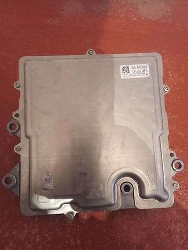 эбу: ЭБУ двигателя (блок управления) Bosch для VAG Описание: - — 2