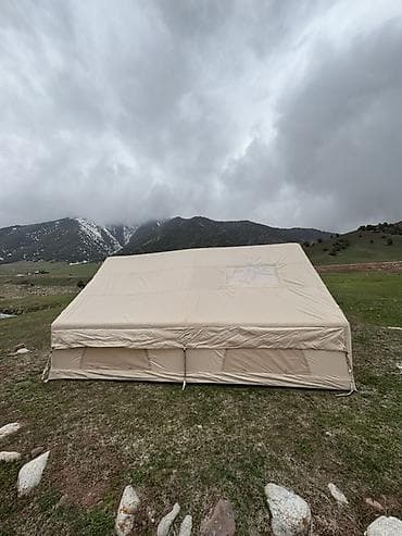 надувные полатки: Просторная надувная палатка (каркас из воздушных баллонов) - Тип — 3