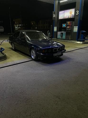 BMW 5 series: 1994 г., 3 л, Механика, Бензин, Седан