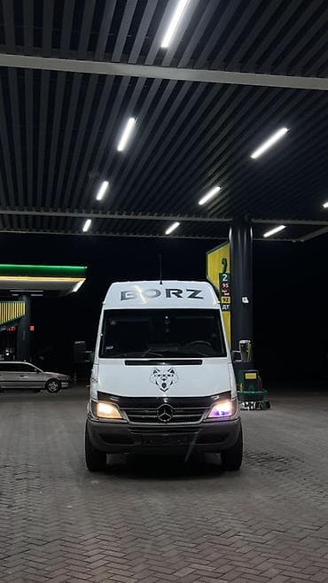 Mercedes-Benz Спринтер: 2005 г., 2.7 л, Механика, Дизель, Фургон