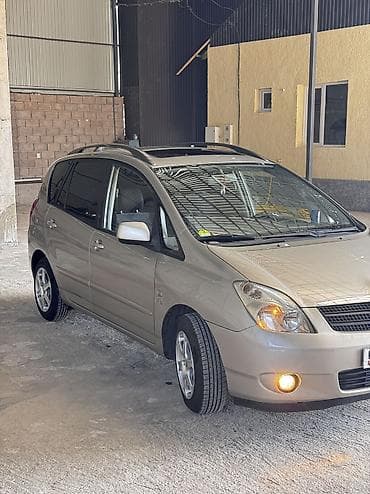 королла версо 2005: Toyota Corolla Verso: 2002 г., Механика, Дизель, Минивэн — 4