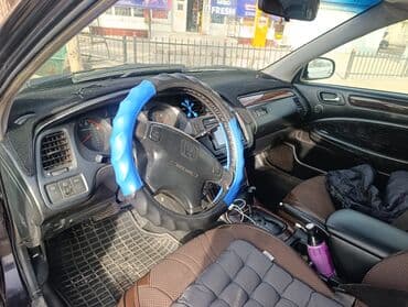 садовый измелчитель: Honda Accord: 1999 г., 2 л, Типтроник, Бензин, Седан — 4