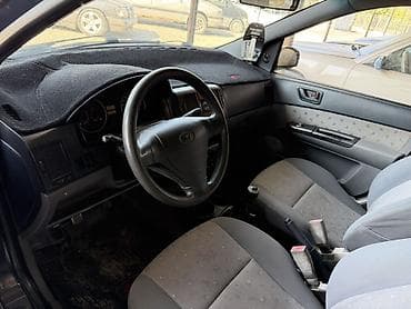 hynday gets: Hyundai Getz: 2003 г., 1.3 л, Механика, Бензин, Хэтчбэк — 5