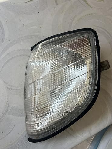 крыло w140: Комплект поворотников Mercedes-Benz 1997 г., Б/у — 3