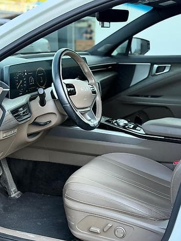 bme e34: Kia K8: 2021 г., 1.6 л, Гибрид, Седан — 10