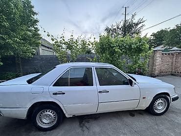 camry 80: Mercedes-Benz W124: 1992 г., 3 л, Автомат, Дизель, Седан — 4