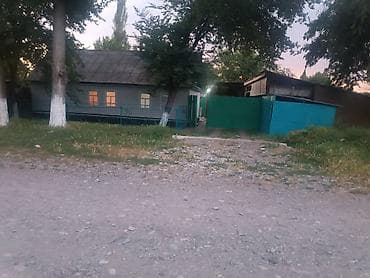 дом в калесах: Дом с придомовой территорией и хозяйственными постройками - — 2