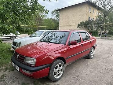 ex5 weltmeister: Volkswagen Vento: 1992 г., 1.8 л, Механика, Бензин, Седан — 4