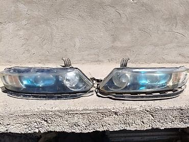 Комплект передних фар Honda