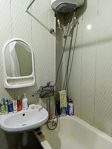 105: 3 комнаты, 81 м², 105 серия, 8 этаж, Косметический ремонт — 4