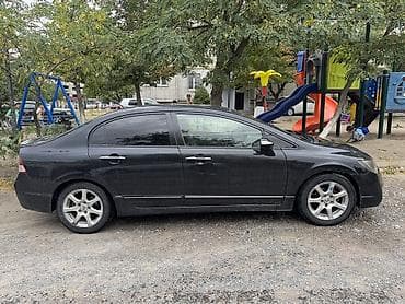 8: Honda Civic: 2008 г., 1.3 л, Вариатор, Бензин, Седан — 4