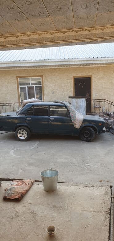 ВАЗ (ЛАДА) 2107: 1992 г., 1.6 л, Механика, Бензин, Седан