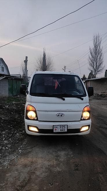 портер авто: Легкий грузовик, Hyundai, Стандарт, 3 т — 1