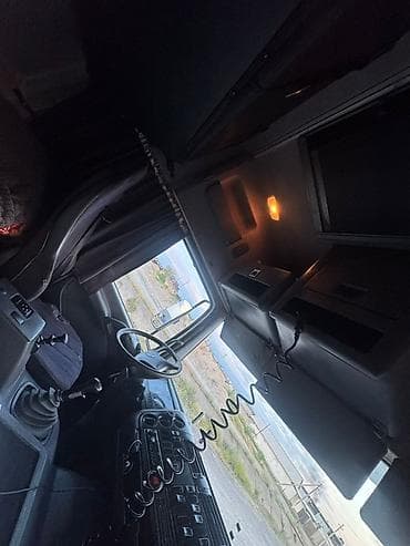 Транспорт: Жүк ташуучу унаа, Mercedes-Benz, Стандарт — 5