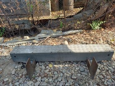 фаркоп на ауди а4: Фаркоп Для грузовых авто Mercedes-Benz, Б/у, Самовывоз, Платная доставка — 1