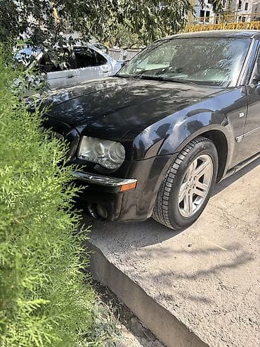 продаю крайслер: Chrysler 300C: 2004 г., 2.7 л, Автомат, Газ, Седан — 4