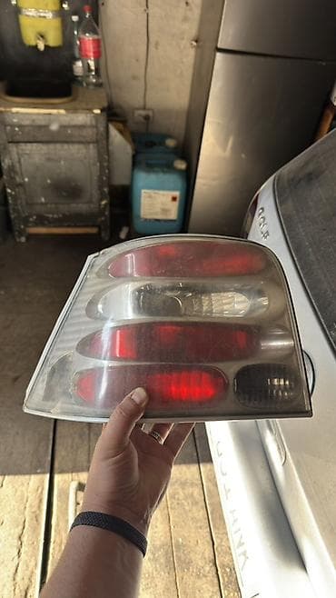 mini vci: Комплект стоп-сигналов Volkswagen 2001 г., Б/у, Китай — 2