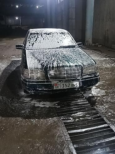 Транспорт: Mercedes-Benz C-Class: 1994 г., 1.8 л, Механика, Бензин, Седан — 4