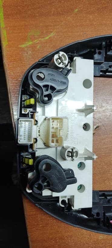 rav: Rav 4, 2eпоколение, блок управления климат контролем, правый руль — 5